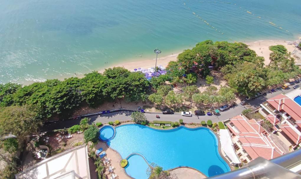 Adriatic Palace Hotel Pattaya Exteriör bild